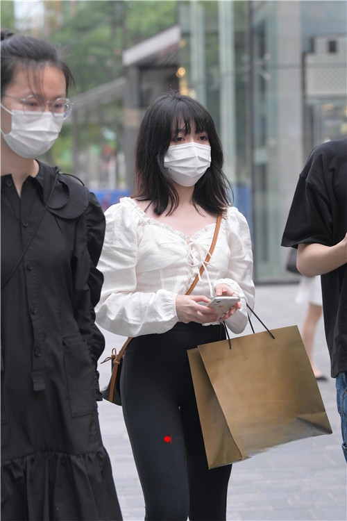 31066zcblc3cijaa.jpg