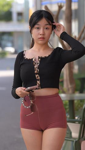 27589kjcd4rfh5vq.jpg