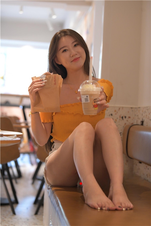 24104yx3ioh1zpio.jpg