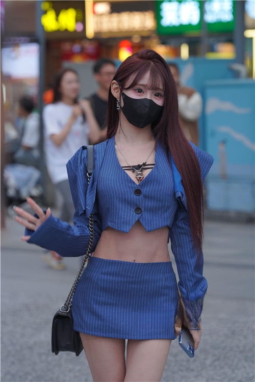 33935yt3shkwn3gq.jpg