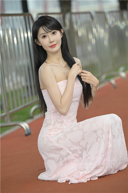 33905cy0uiti0ml3.jpg