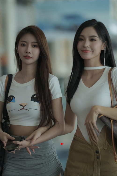 33724ymmogxdelrf.jpg