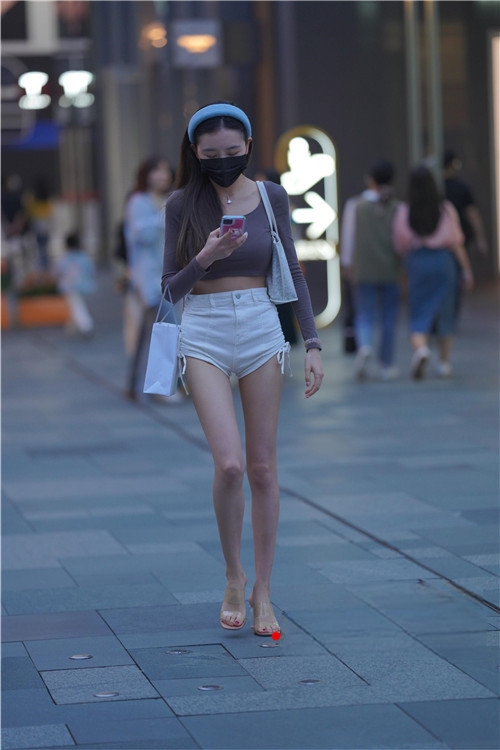 33691tpqoct3ffkl.jpg