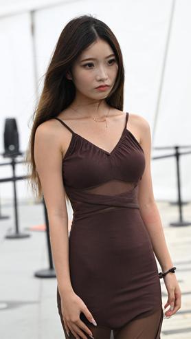 33283o02x1hklffj.jpg