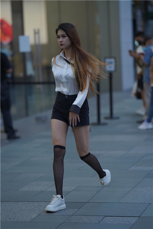 33676fhwjrmgnnbd.jpg