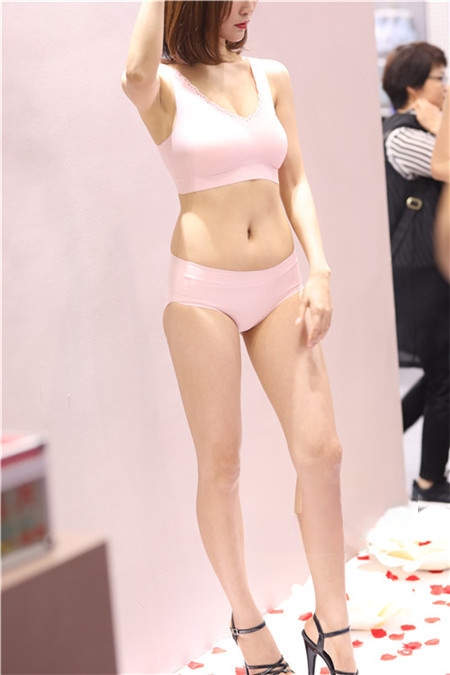 3684pb1rxsfs3pn.jpg