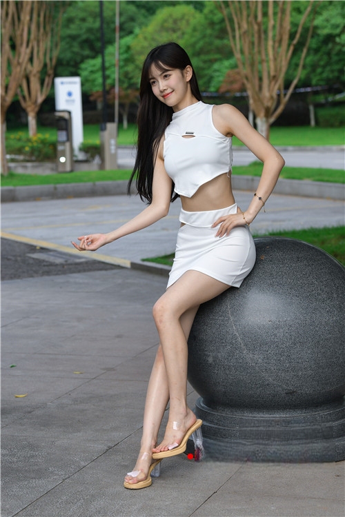 33071dsztgah12gq.jpg