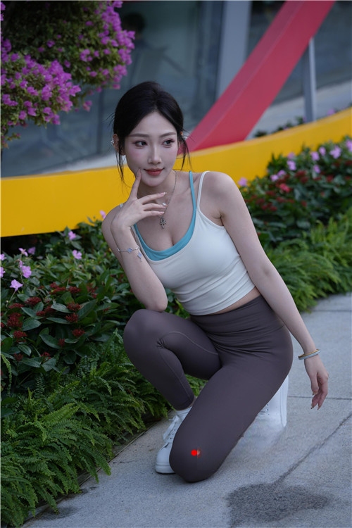 325435n2e3nm4ejm.jpg