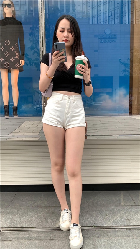 5955g5a5zk0qjyf.jpg