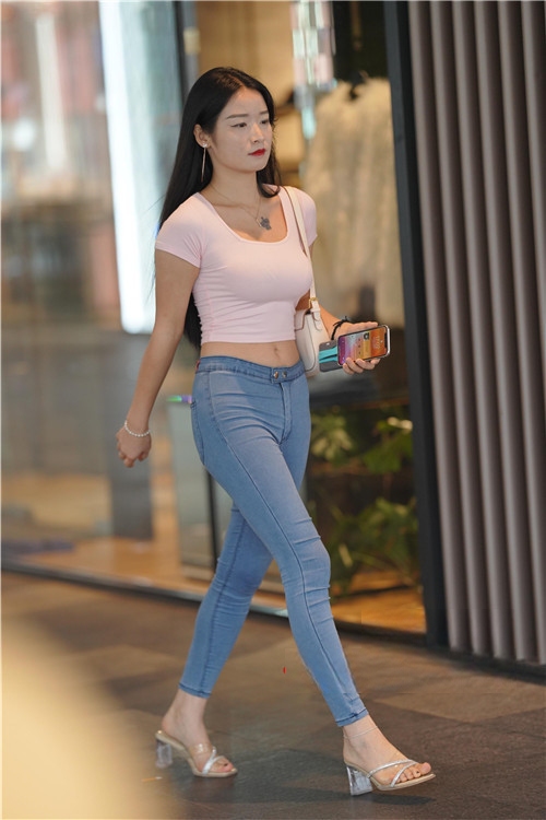 29083bvlsqz3js25.jpg