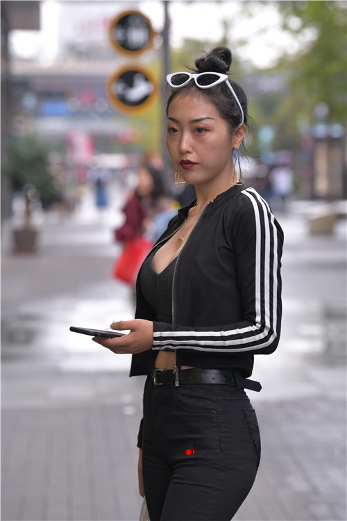 28914xbf55f1ijwa.jpg