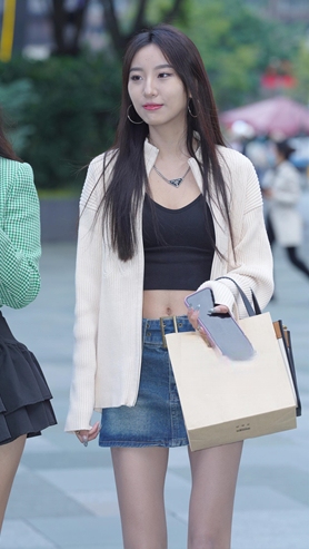 27704qfhhnp1cpbh.jpg