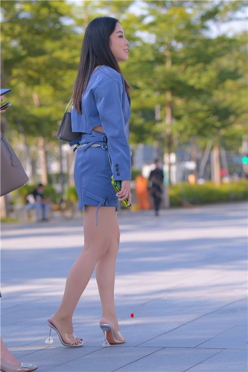 26818dxnvnyenj2r.jpg