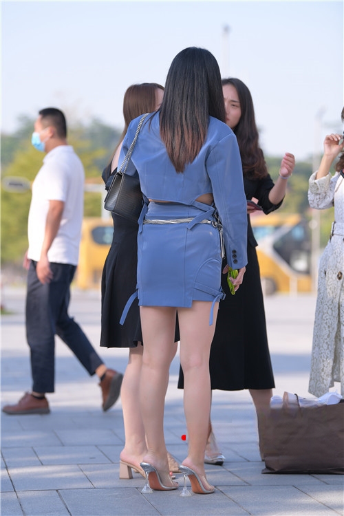26818blhyzcfgihx.jpg