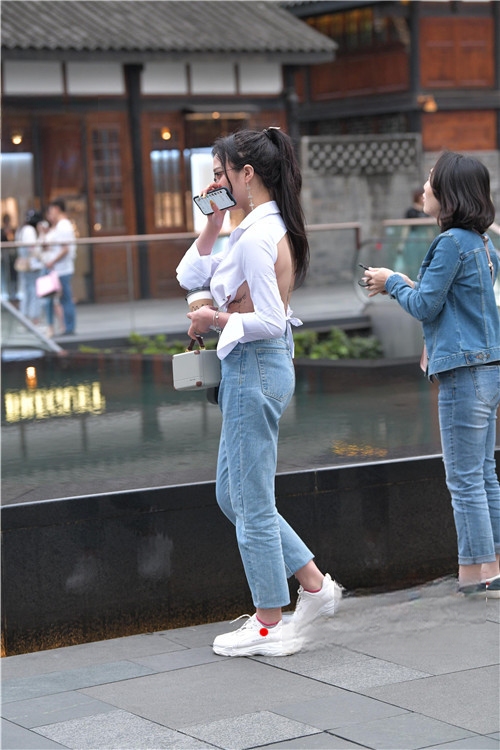 24076krbw3uouun4.jpg