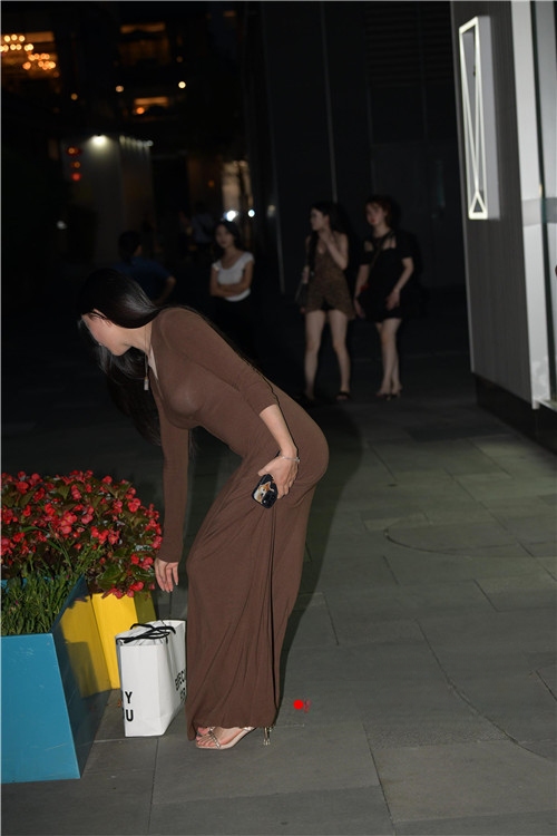 26062nrjt5lppq20.jpg