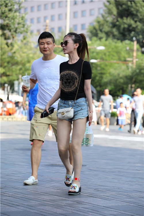10770zbt31u0judy.jpg