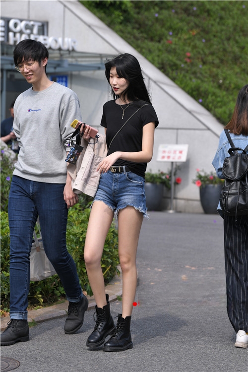 10263fu5ytuo42gm.jpg