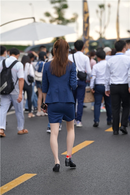 10128dkycnqpnjz0.jpg
