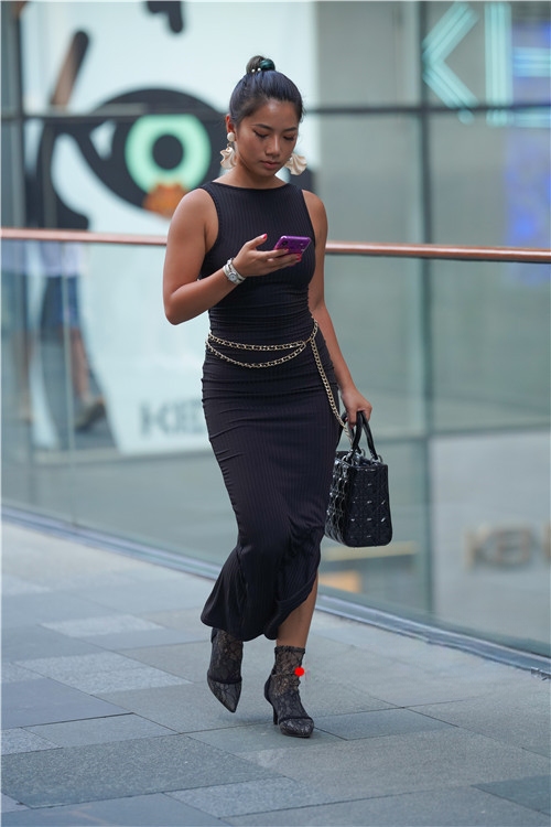 101203q3lywysqst.jpg