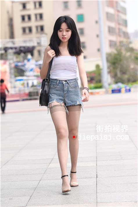 6634042cvrzmpr5.jpg