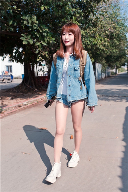 61752lez2a1ejnq.jpg
