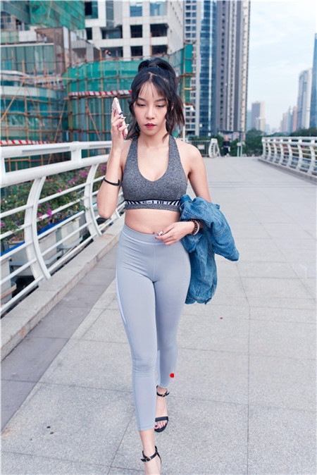 383913h5rwku4jd.jpg