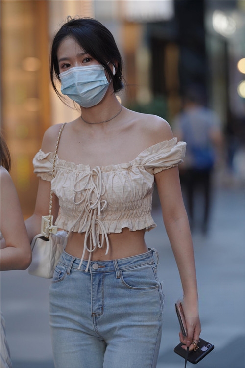 30472hpsn15hu4rj.jpg