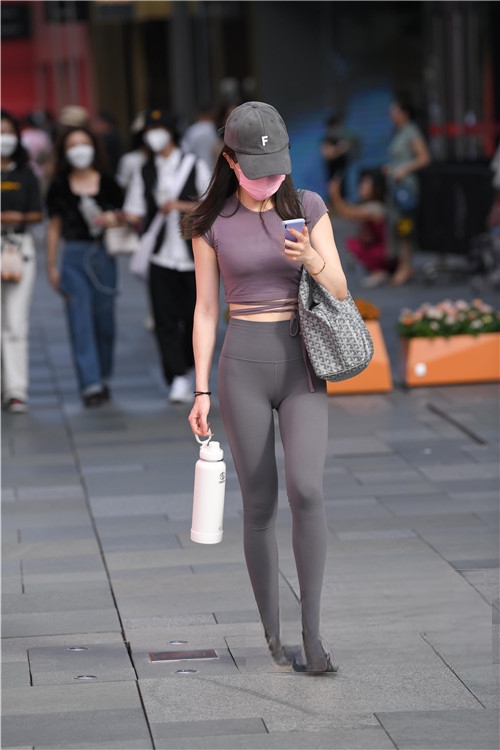 301441dgbhbhsnf0.jpg