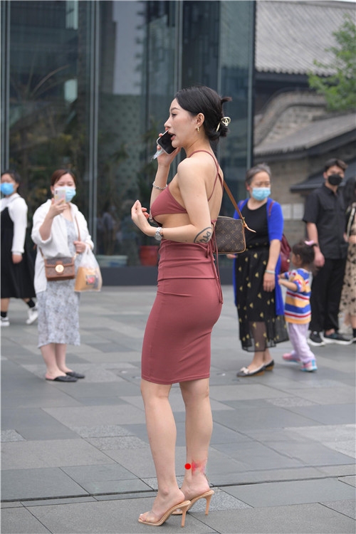 29971x0q13tv2b5y.jpg