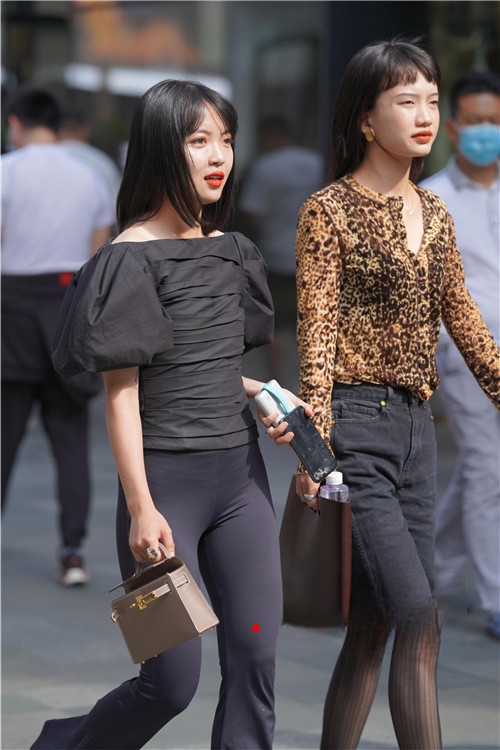 30171lvw0m41zfkg.jpg
