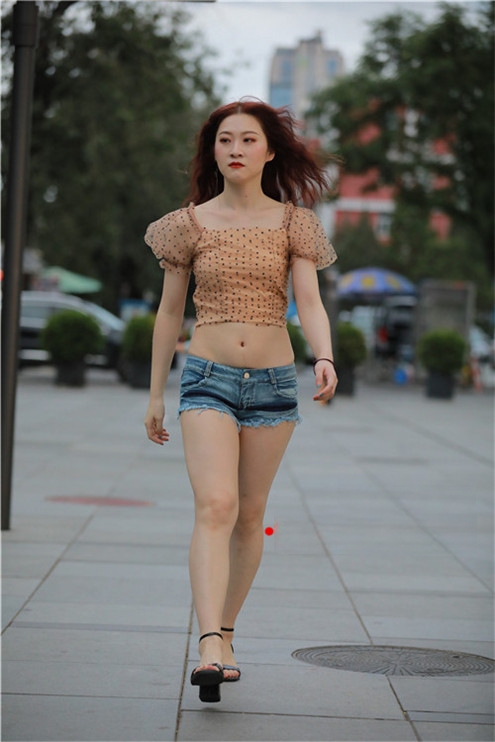 70433bdyo1lsinl.jpg