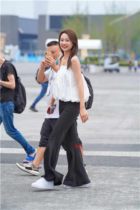 6801xfmoaxfgd35.jpg