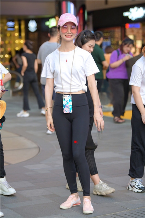 6023jphy0exxfdm.jpg