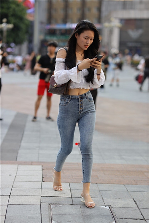 6019qoicg30nxze.jpg