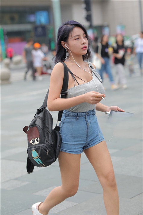 6014ldtws0diae2.jpg