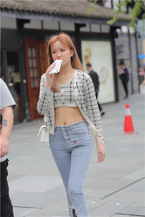 5994nantdvlss1w.jpg