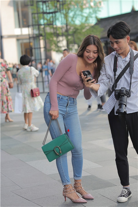 5992ymqw0cidva3.jpg