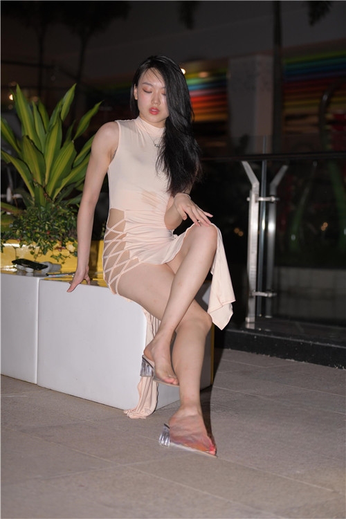 21809x3dp0dzgh00.jpg
