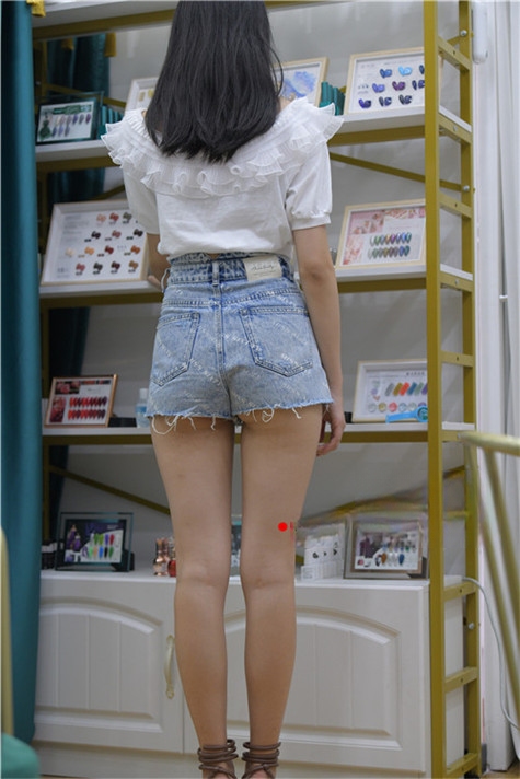 6773kcyltf4josy.jpg