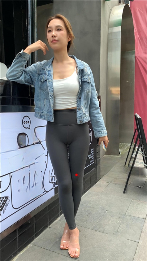 6738fvhfddv3ex3.jpg