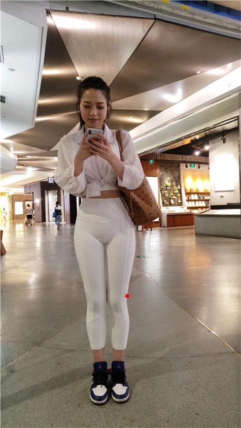 6618duub1ewi4oy.jpg