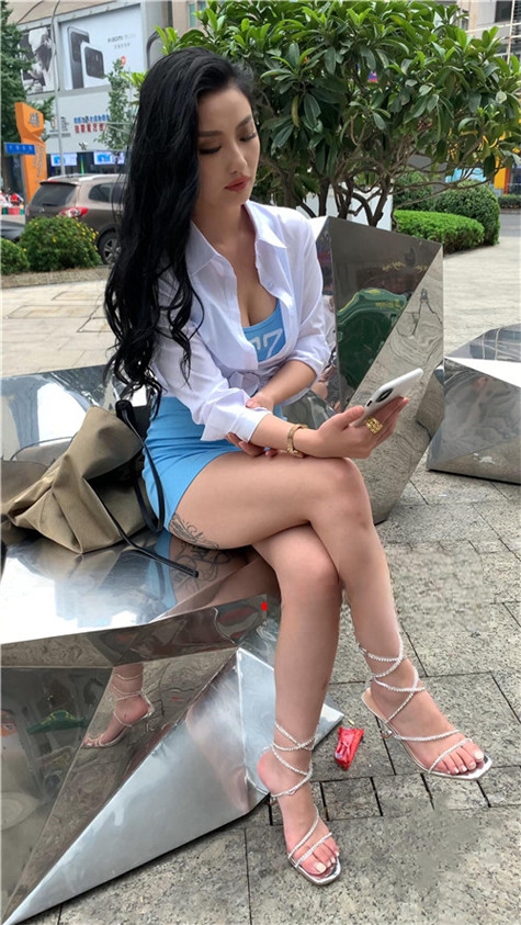 643130hc2npx5bt.jpg