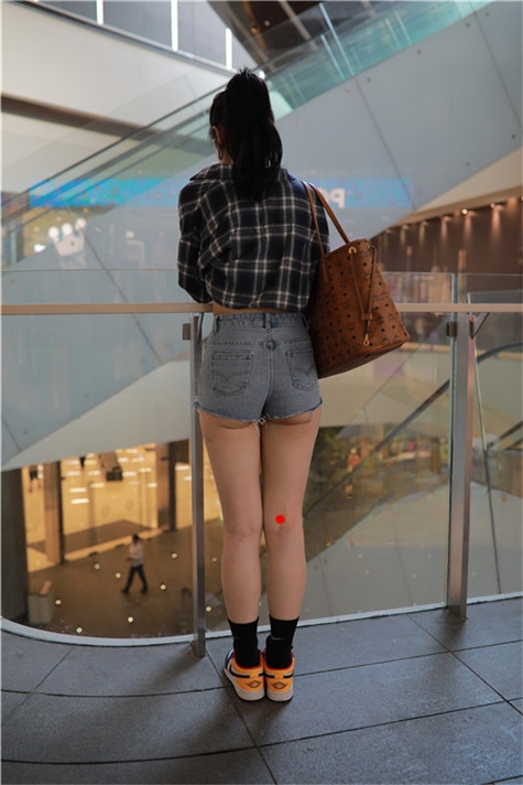 6393t4erc3svghz.jpg