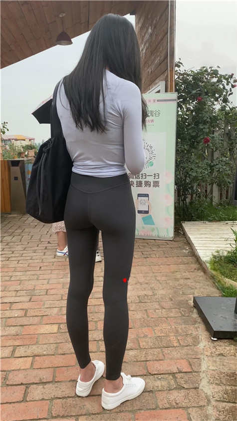 6388ajh2pjufxks.jpg