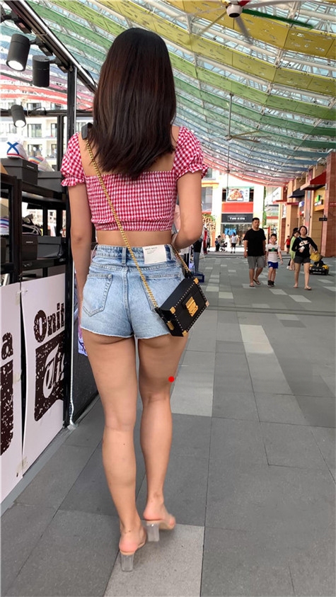 6365q3vtwbcsjbr.jpg