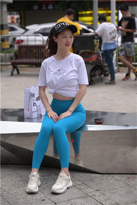 6362clh1tyuux5y.jpg