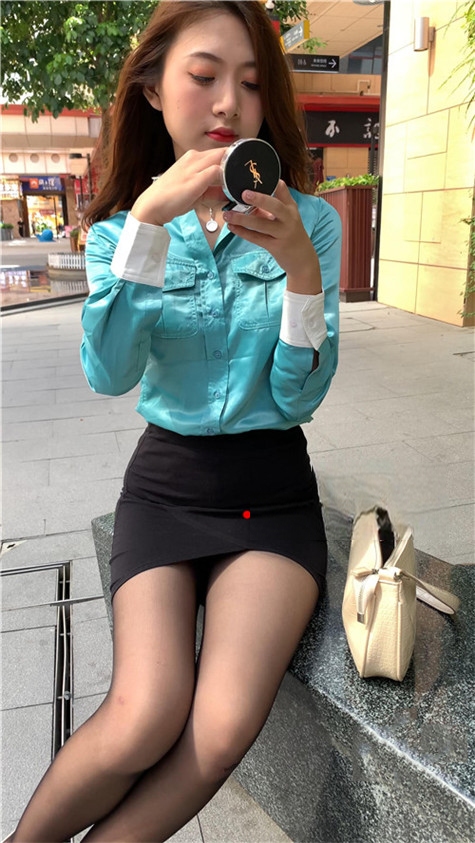 63350nholc1iwad.jpg