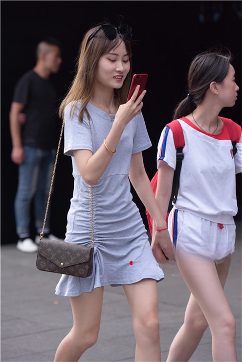 74440qilt4cd1yu.jpg
