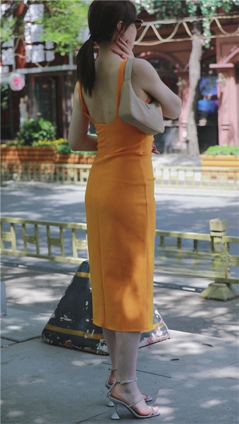 6083fs5lykdkt4i.jpg